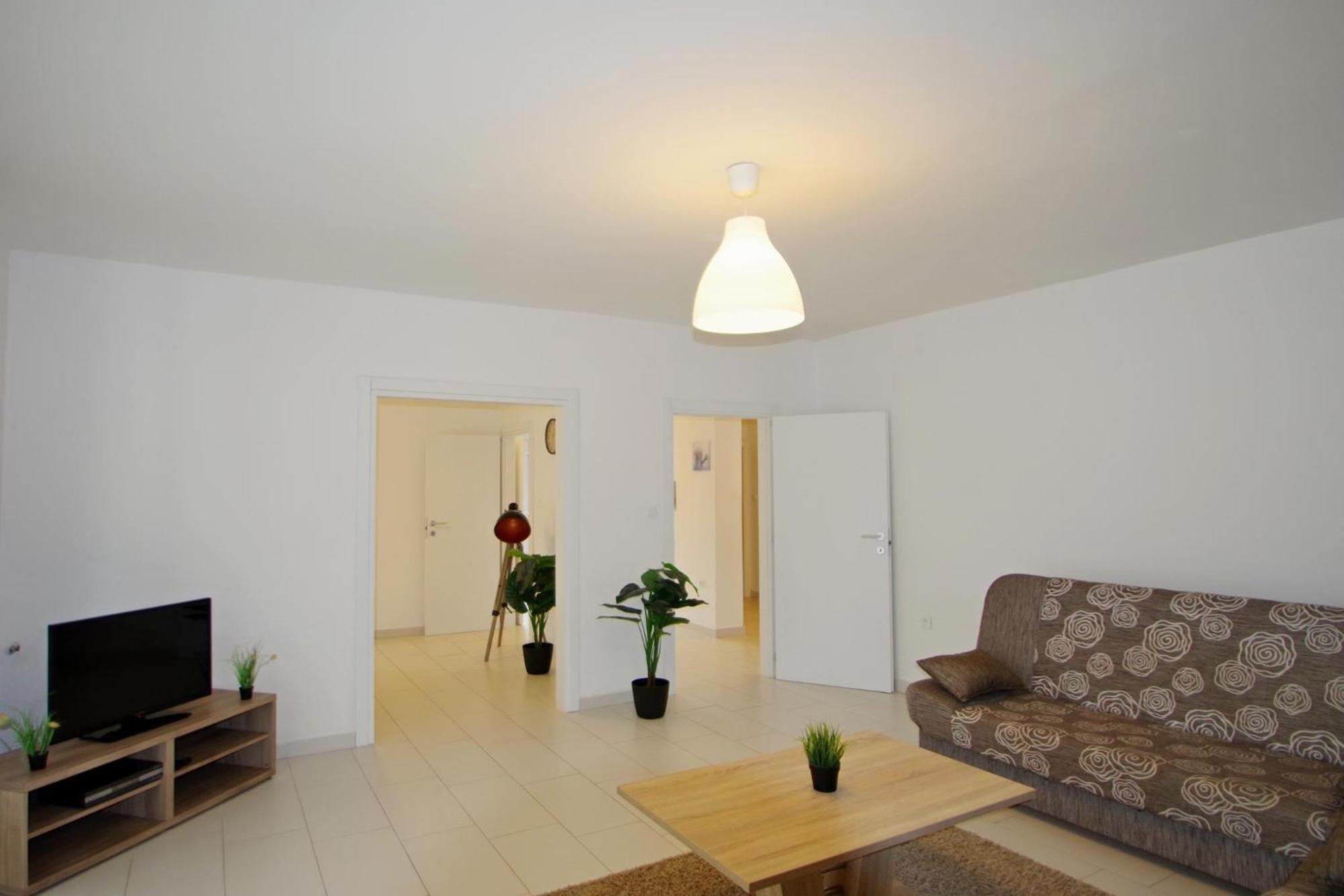 Apartments Nikolina Rakalj Екстериор снимка