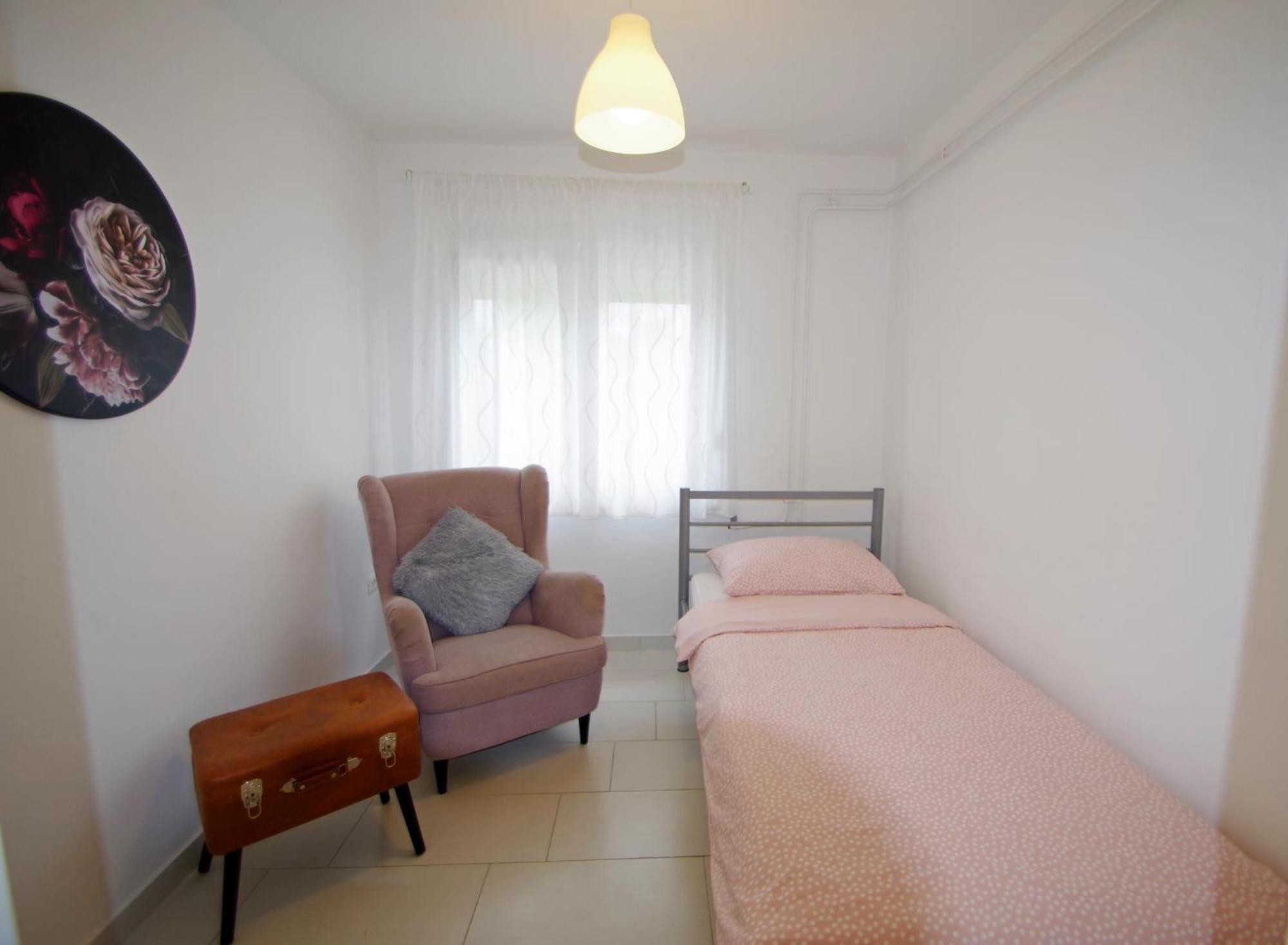 Apartments Nikolina Rakalj Екстериор снимка
