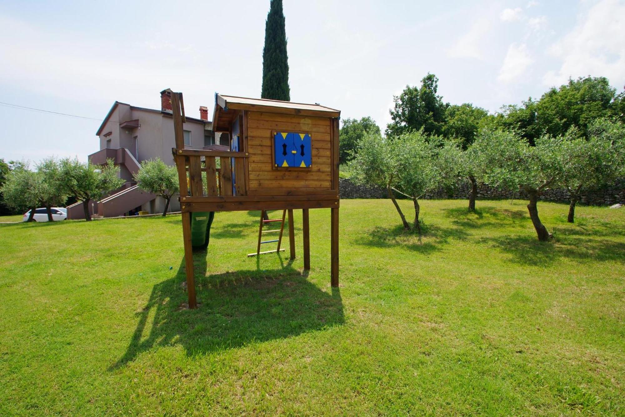 Apartments Nikolina Rakalj Екстериор снимка